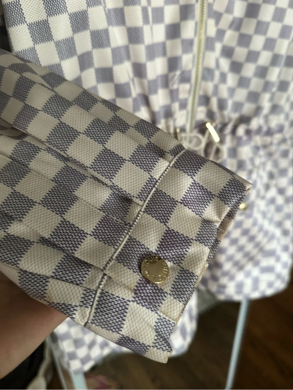 Louis Vuitton sz s sz 40 Checked Hooded Drawstring Parka Jacket - Cream Check